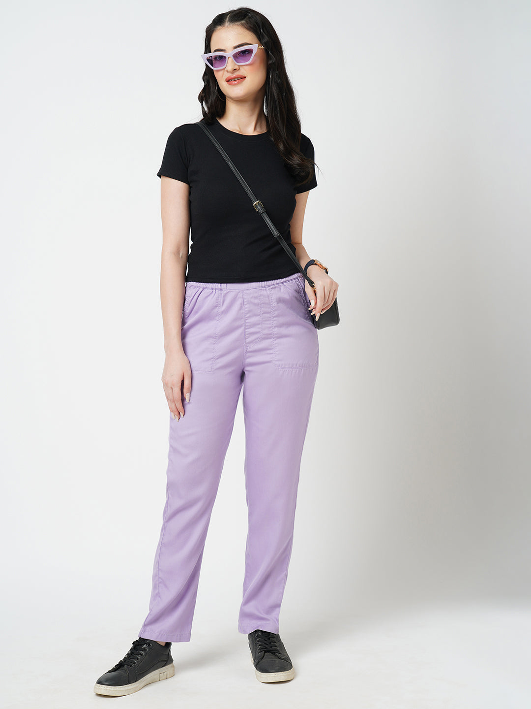 Women Black Solid Slim T-Shirt