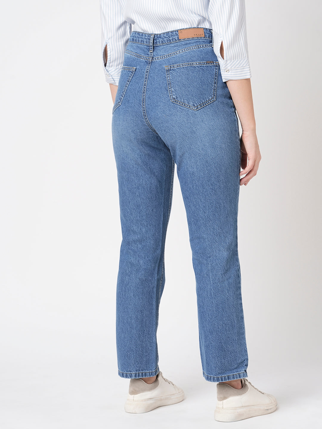 Women Dark Blue High-Rise Relax Straight Fit Jeans