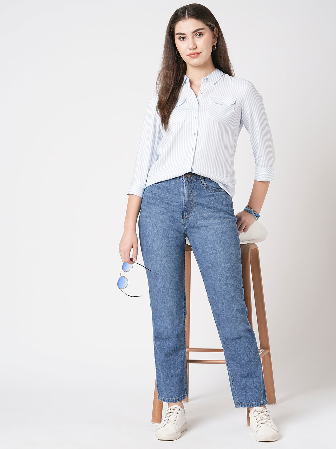 Women High Rise Relaxed Straight Fit