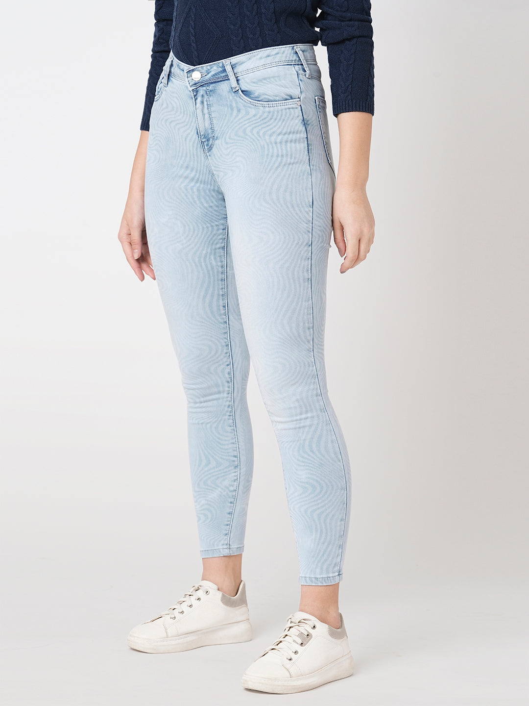 Women Mid-Rise Skinny Jeans