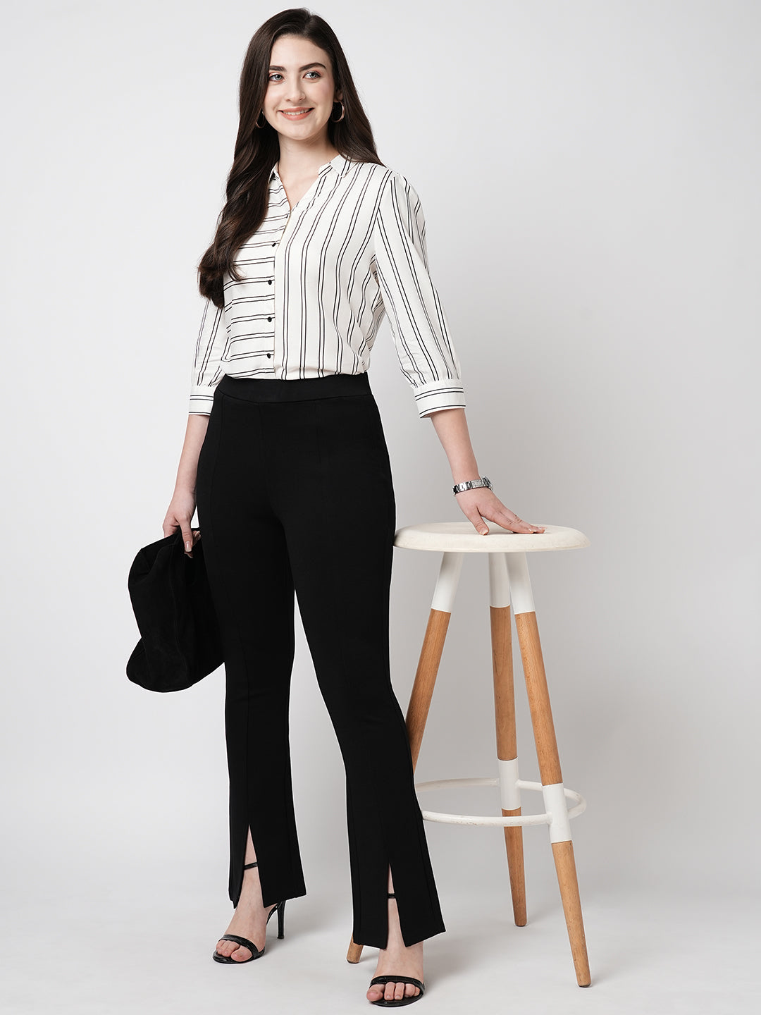 Women Black Mid-Rise Flare Treggings