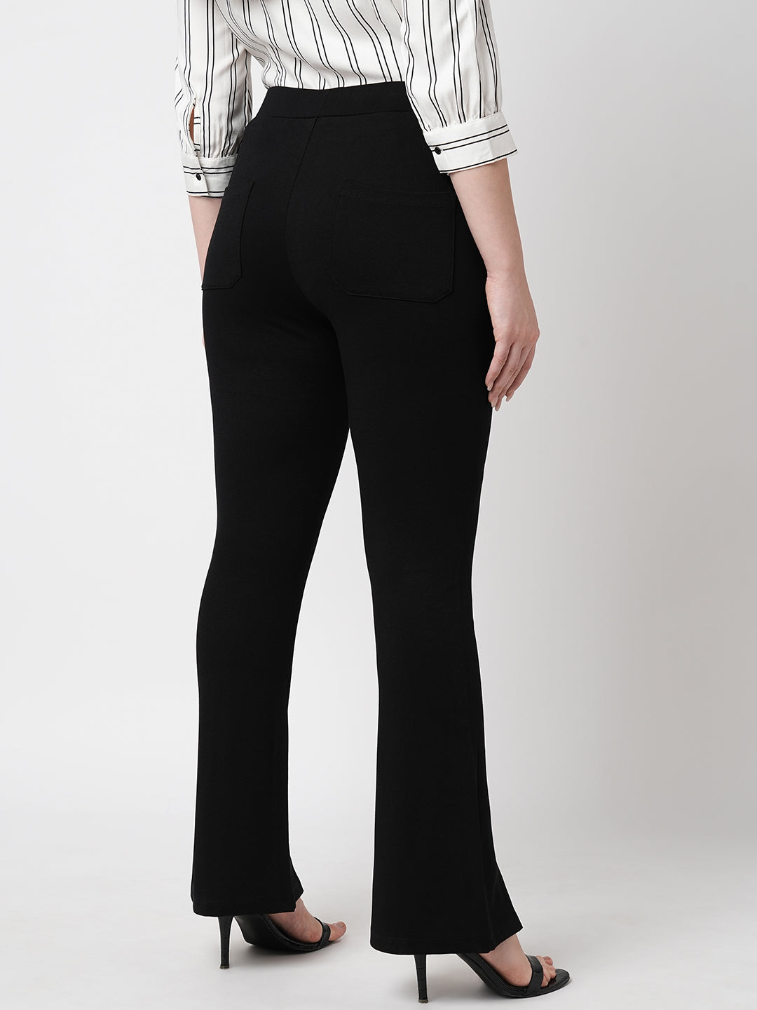 Women Black Mid-Rise Flare Treggings
