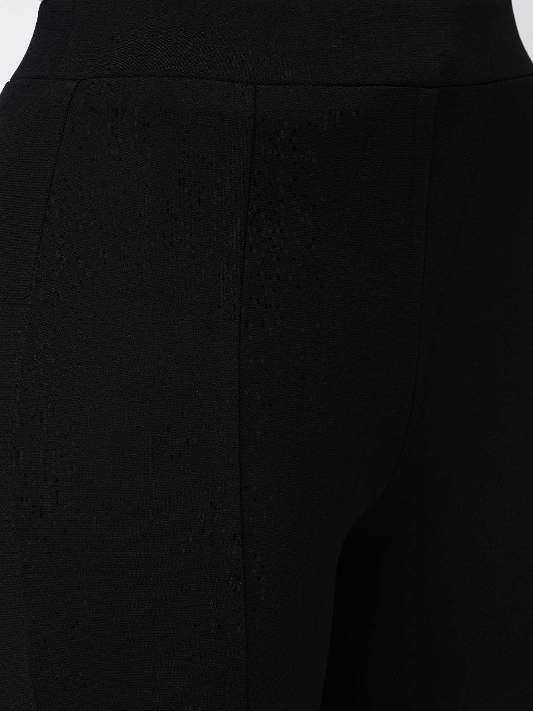 Women Black Mid-Rise Flare Treggings