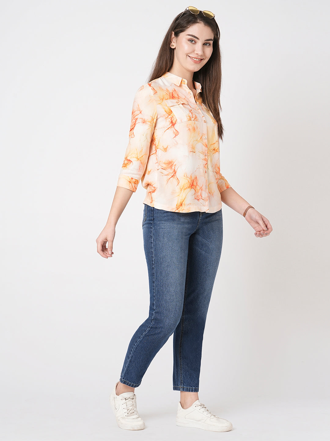 Women High-Rise Mom Fit Jeans