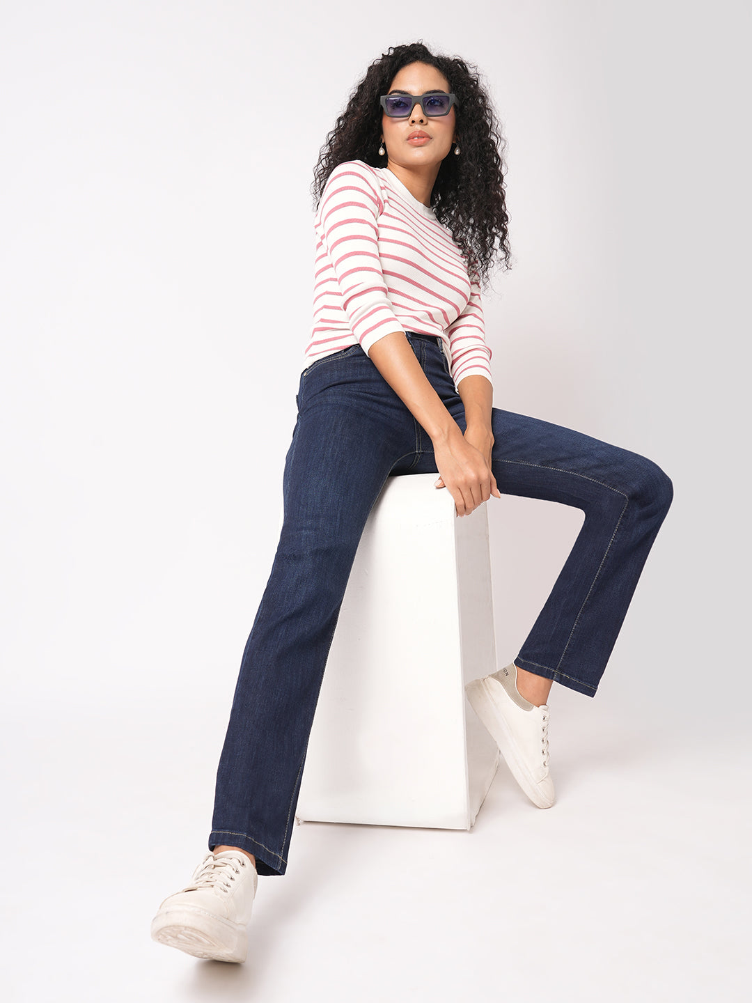 Women Dark Blue High-Rise Slim Straight Fit Jeans
