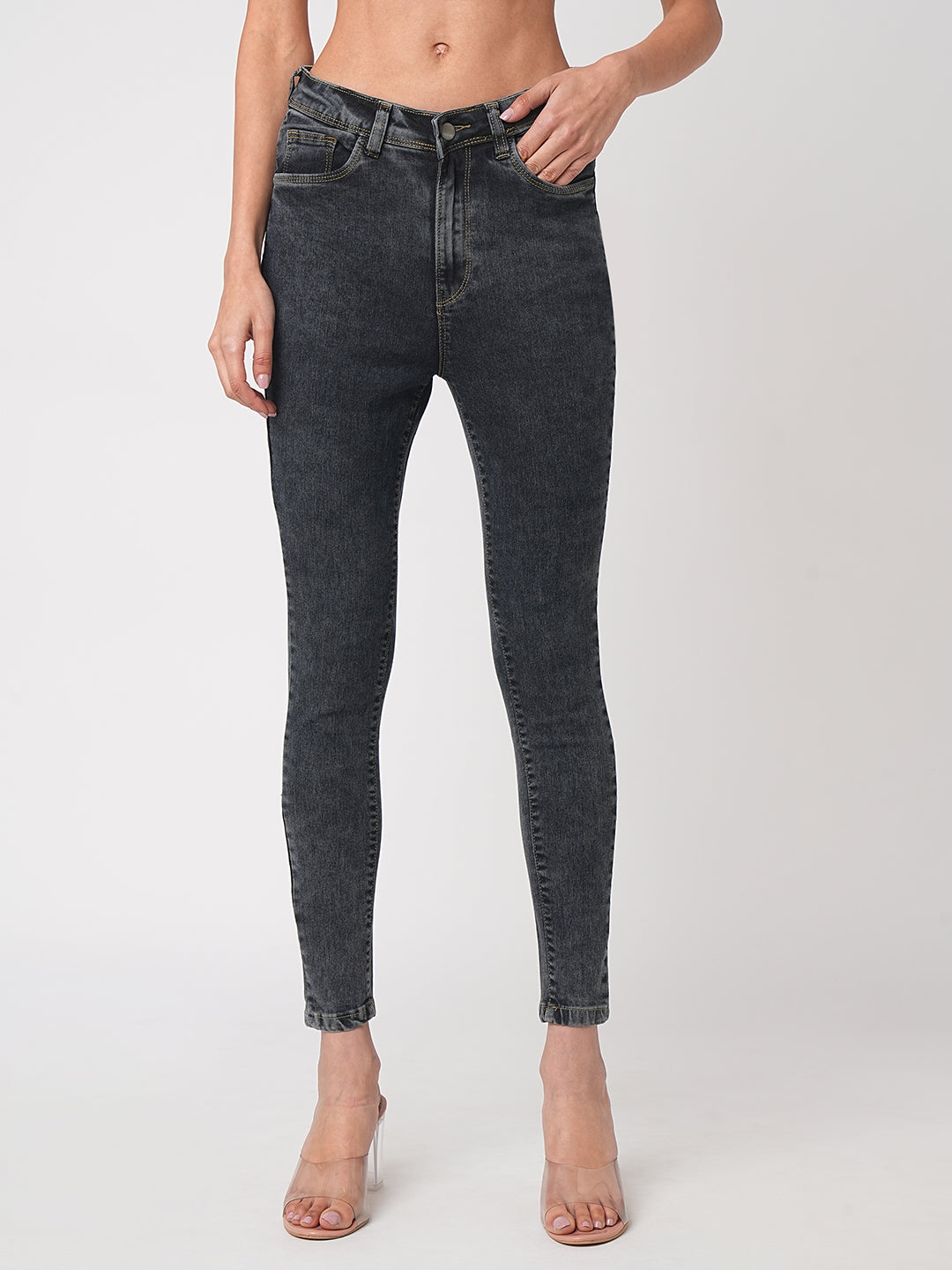 Women Carbon Black Super High-Rise Super Skinny Jeans