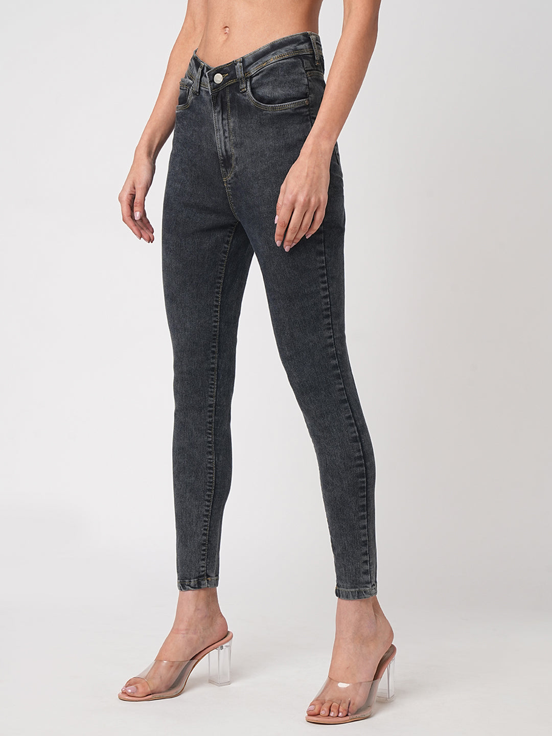 Women Carbon Black Super High-Rise Super Skinny Jeans