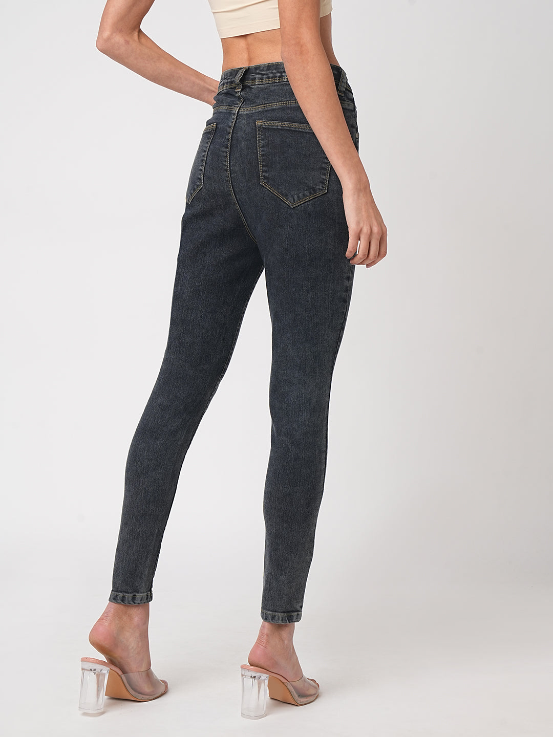 Women Carbon Black Super High-Rise Super Skinny Jeans