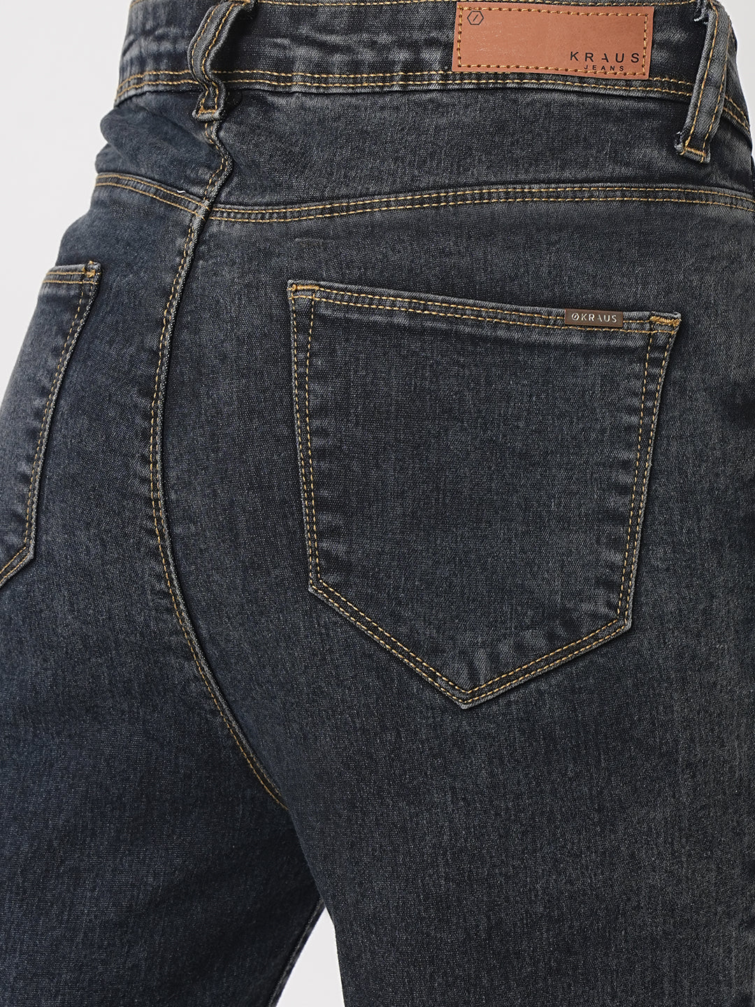 Women Carbon Black Super High-Rise Super Skinny Jeans