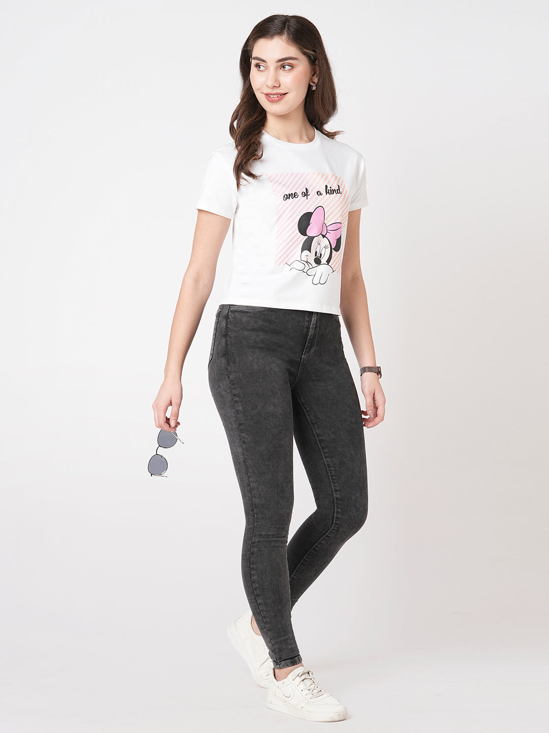 Women Grey Super High-Rise Super Skinny Jeans