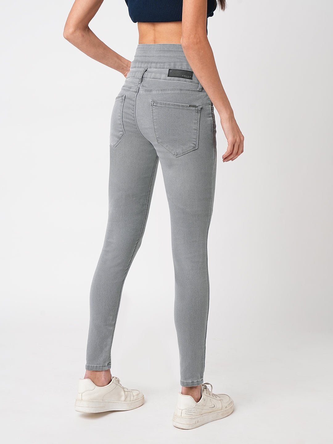 Women Grey Super High-Rise Super Skinny Jeans