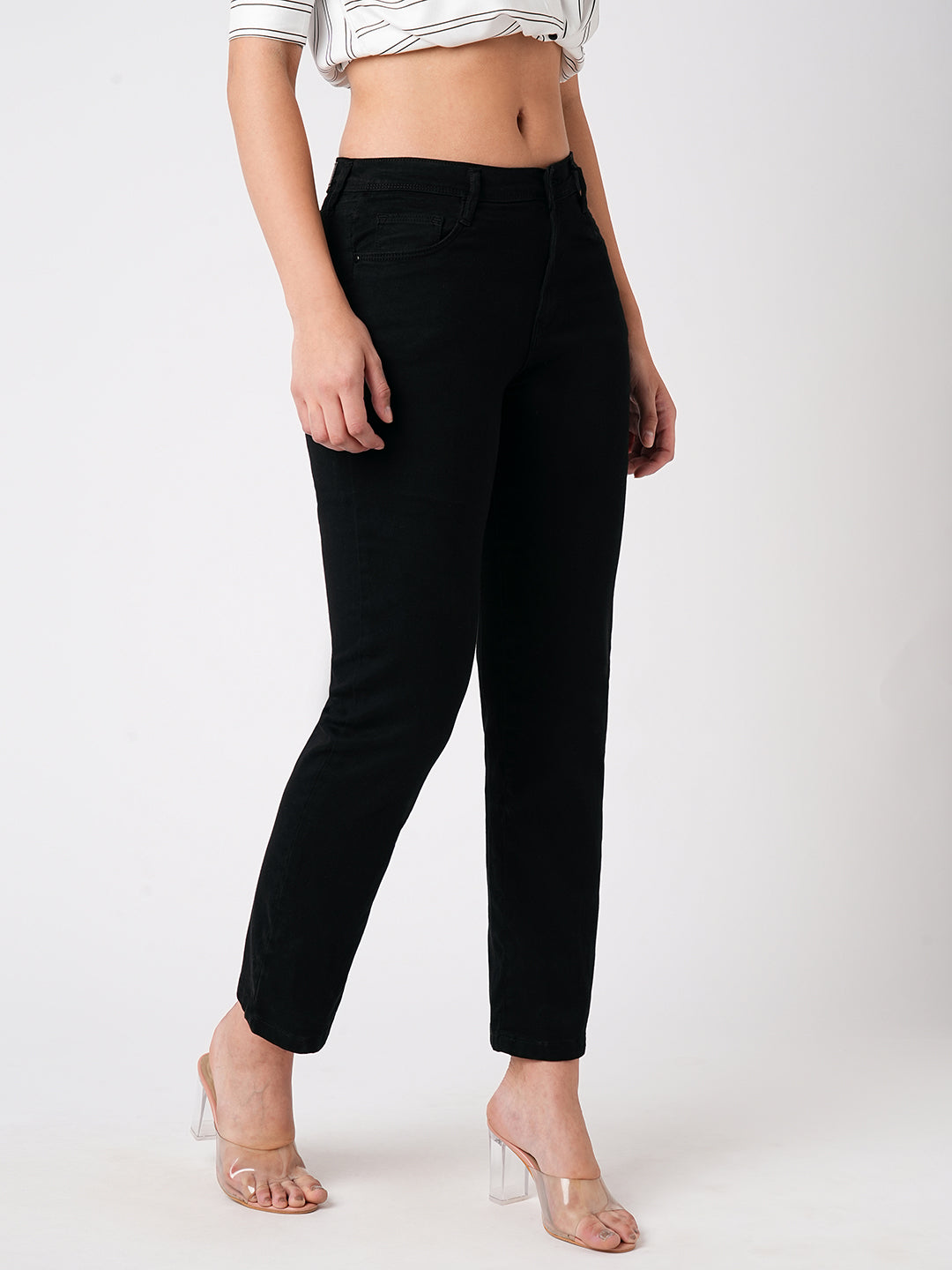 Women Black High-Rise Slim Straight Fit Jeans