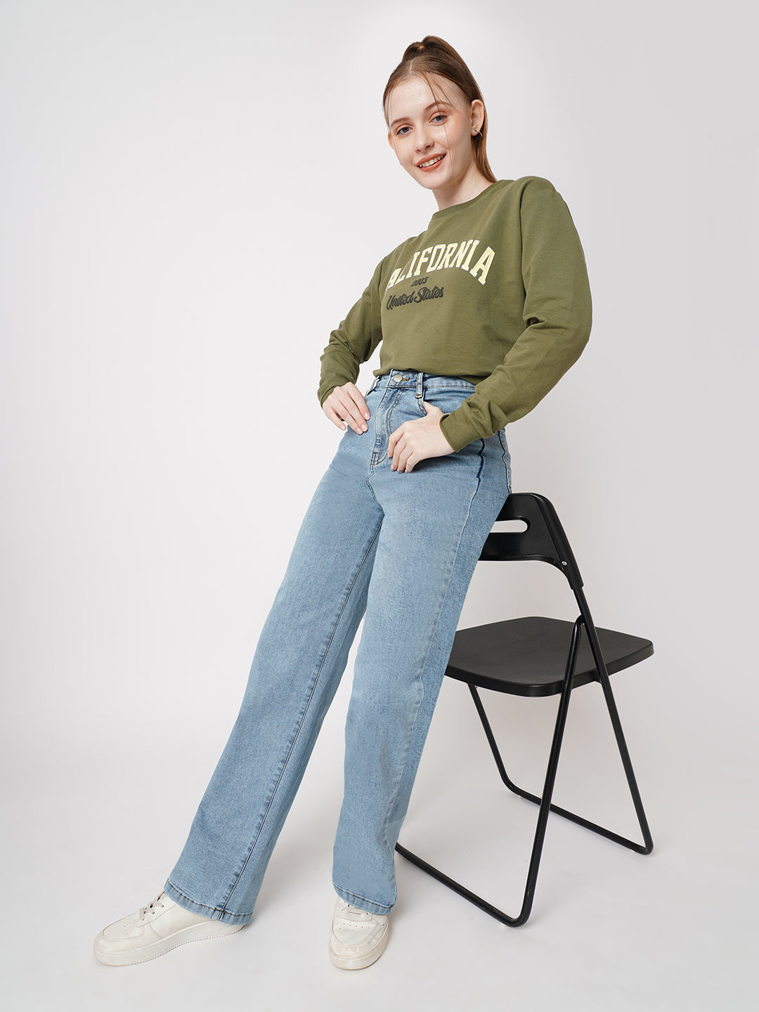 Women High-Rise Loose Straight Jeans