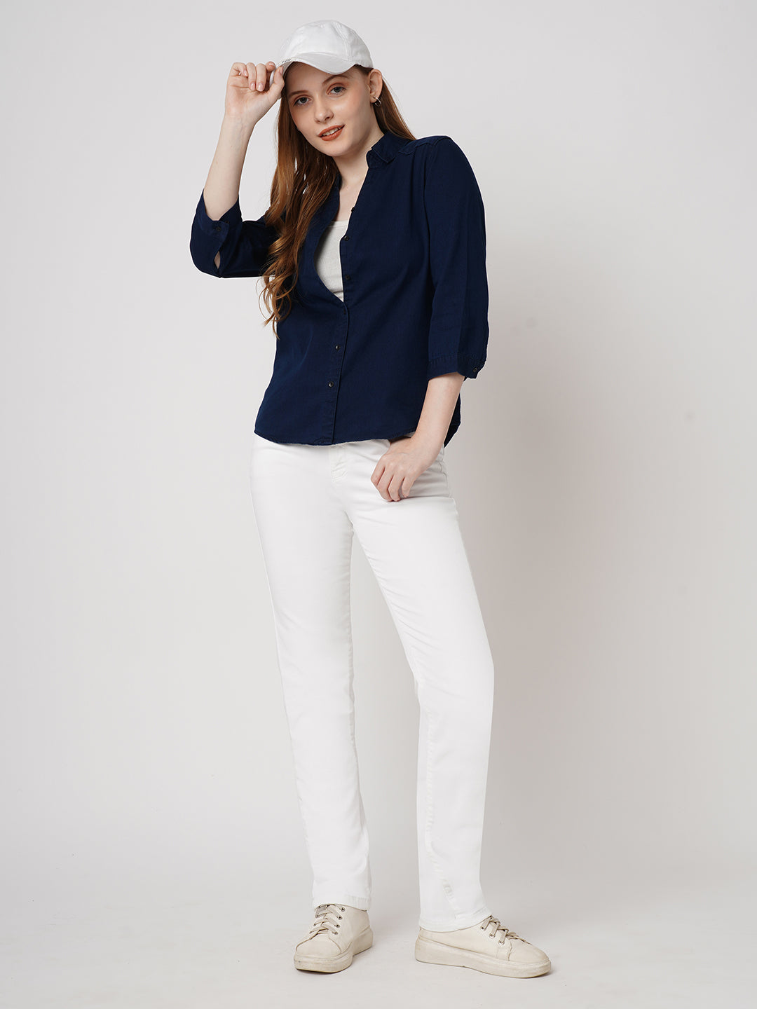 Women White High-Rise Snug Straight Jeans