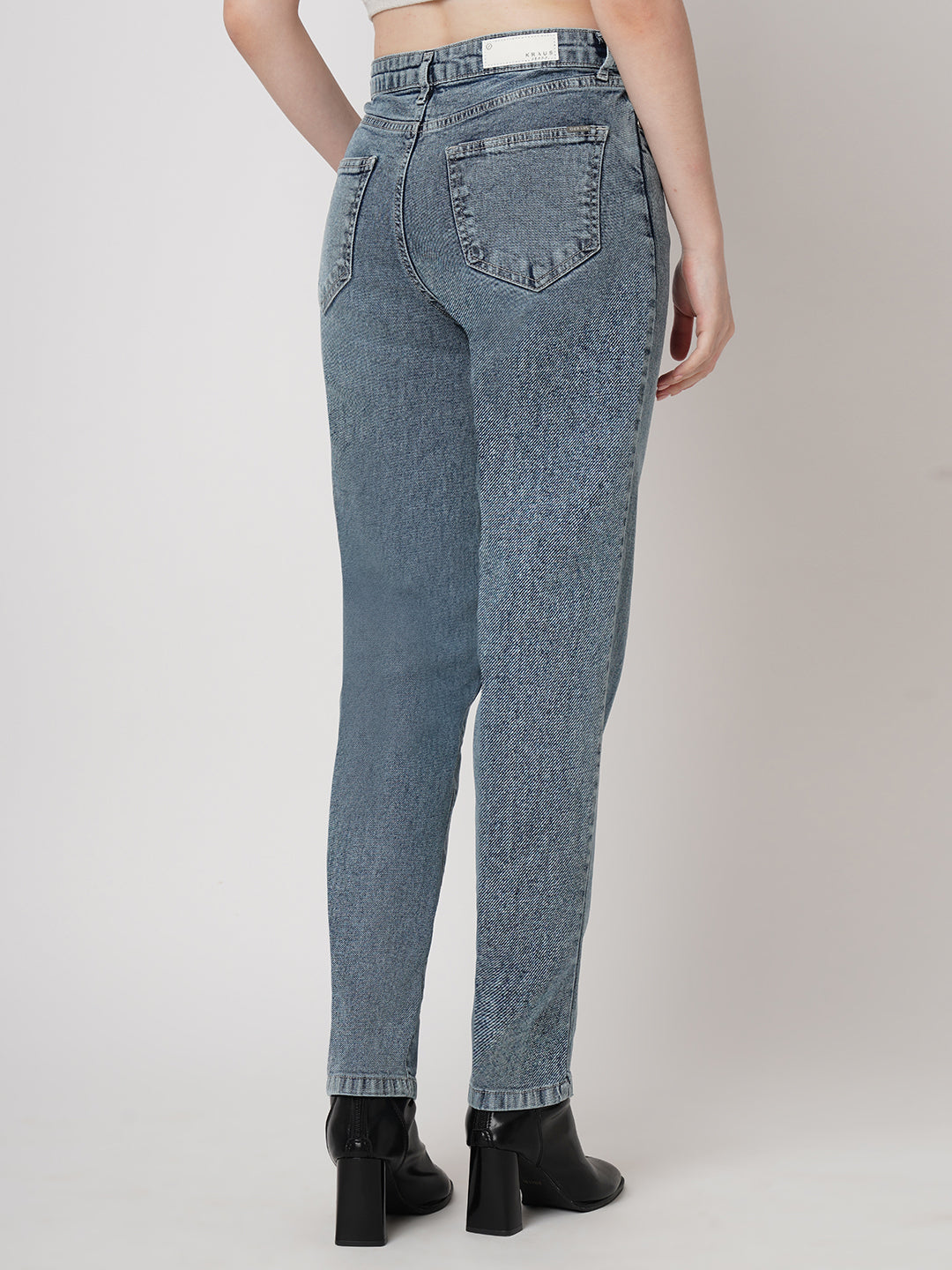 Women High-Rise High-Rise Mom Jeans