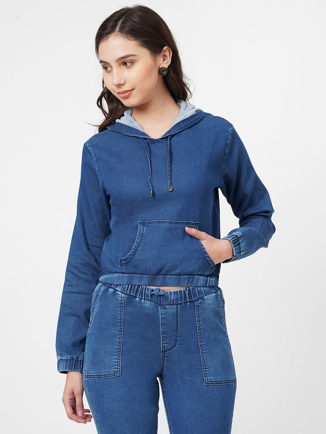 Women Blue Solid Sweatshirt