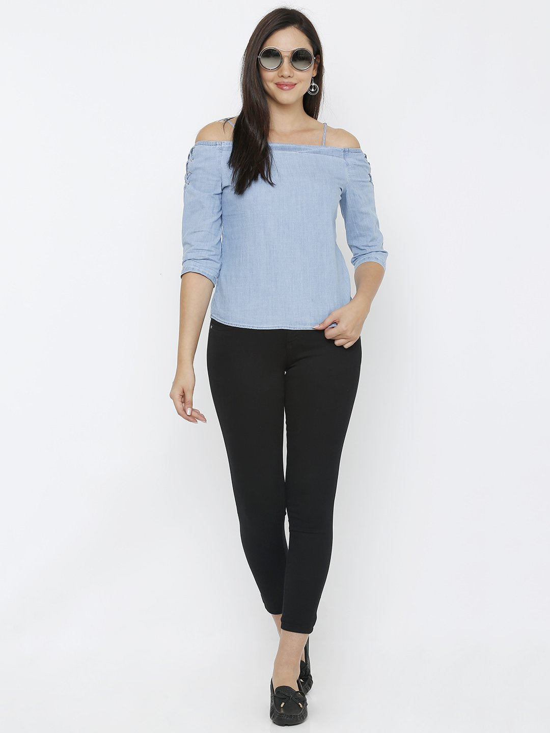 Women Black Mid-Rise Skinny Crop Jeans