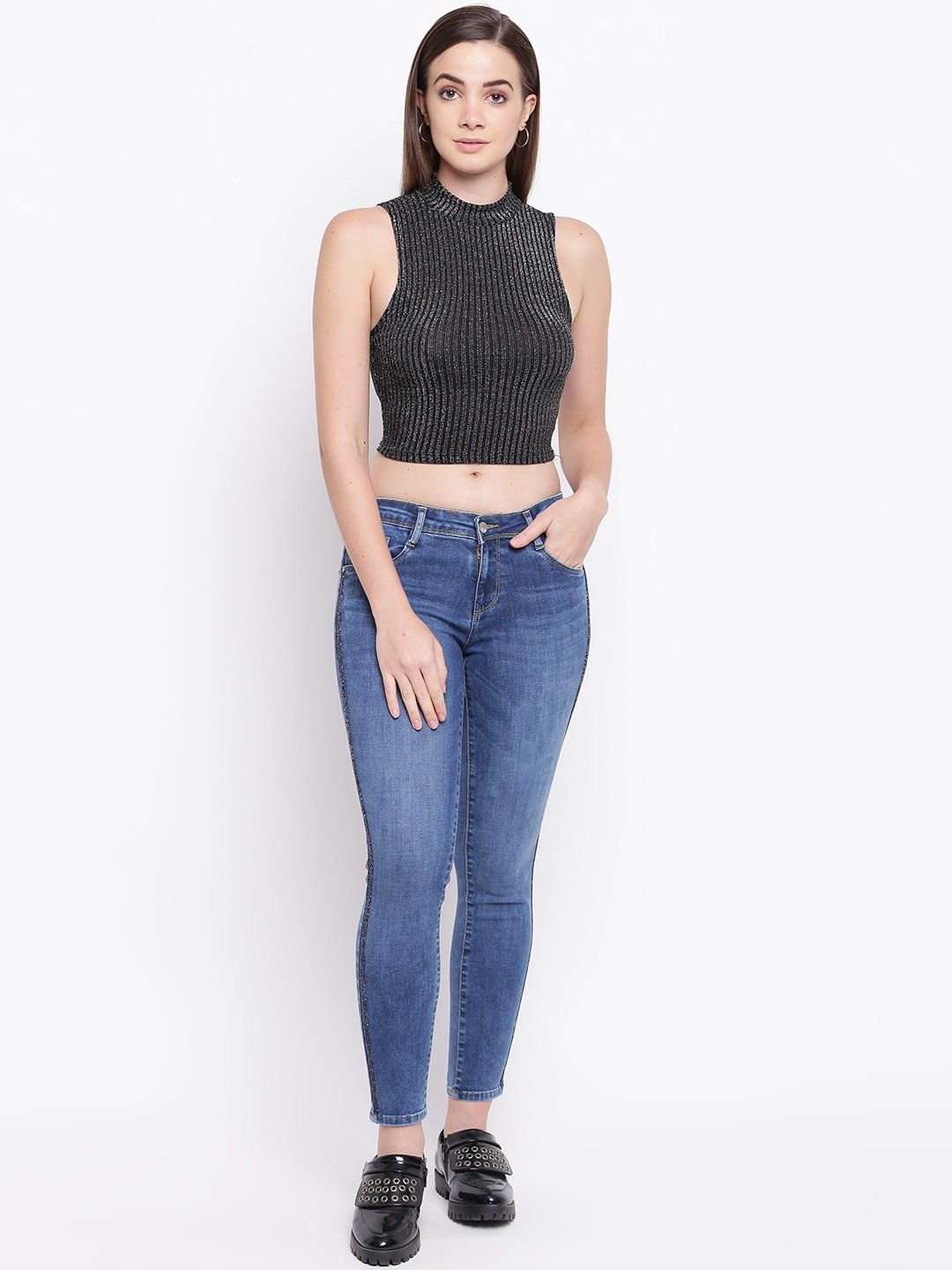 Women Blue Mid-Rise Skinny Crop Jeans