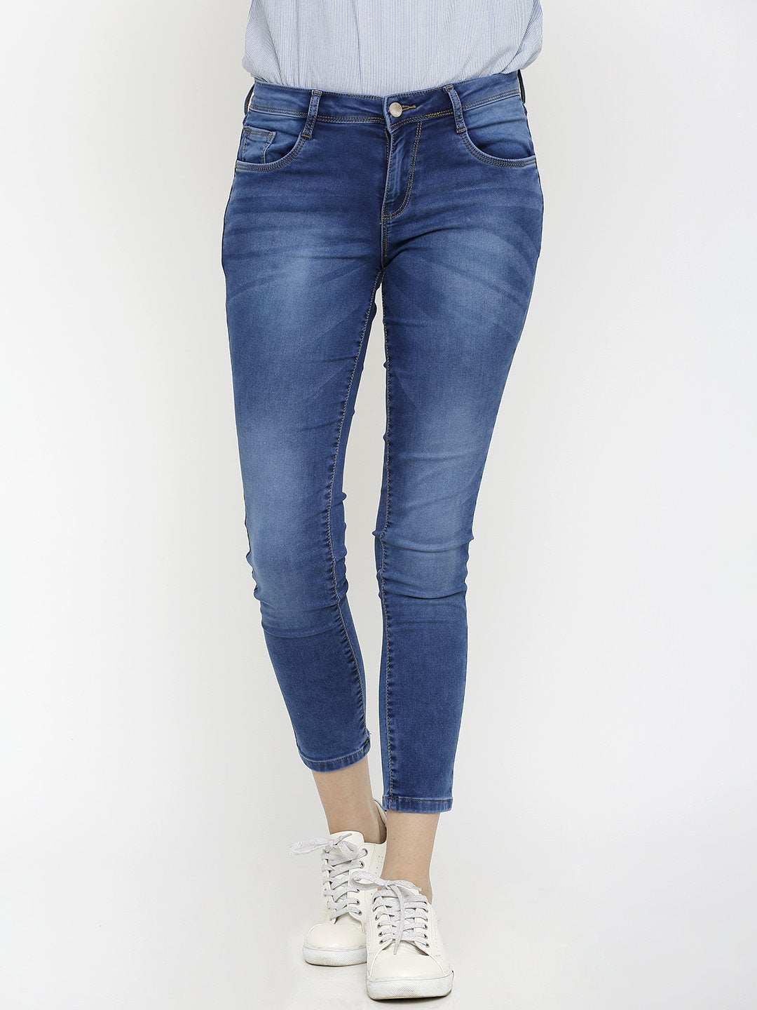 Women Blue Mid-Rise Crop Length Skinny Jeans