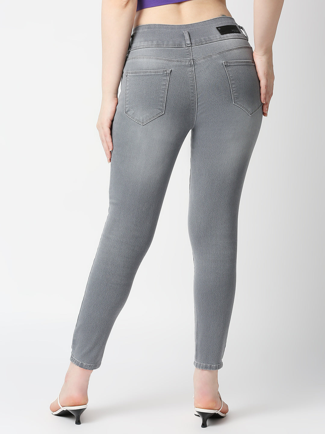 Women High-Rise Skinny Jeans