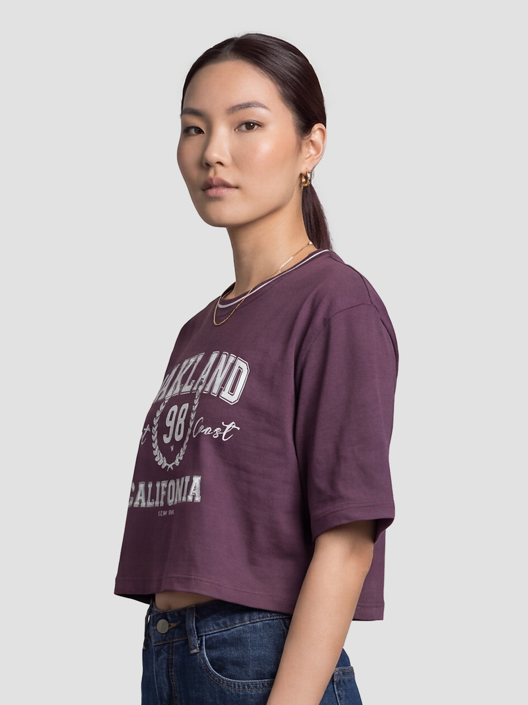 Women Mauve Graphic Print Crop Tees