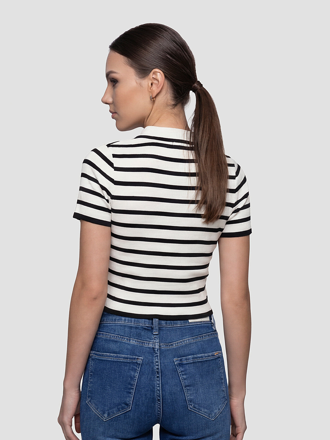 Women Black/White Flat Knit