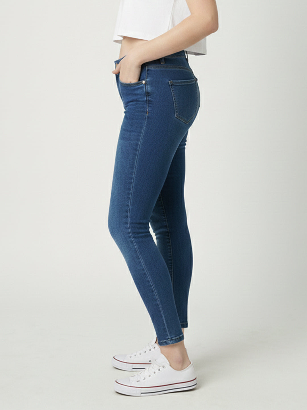 Women Blue Mid-Rise Push Up Super Skinny Jeans