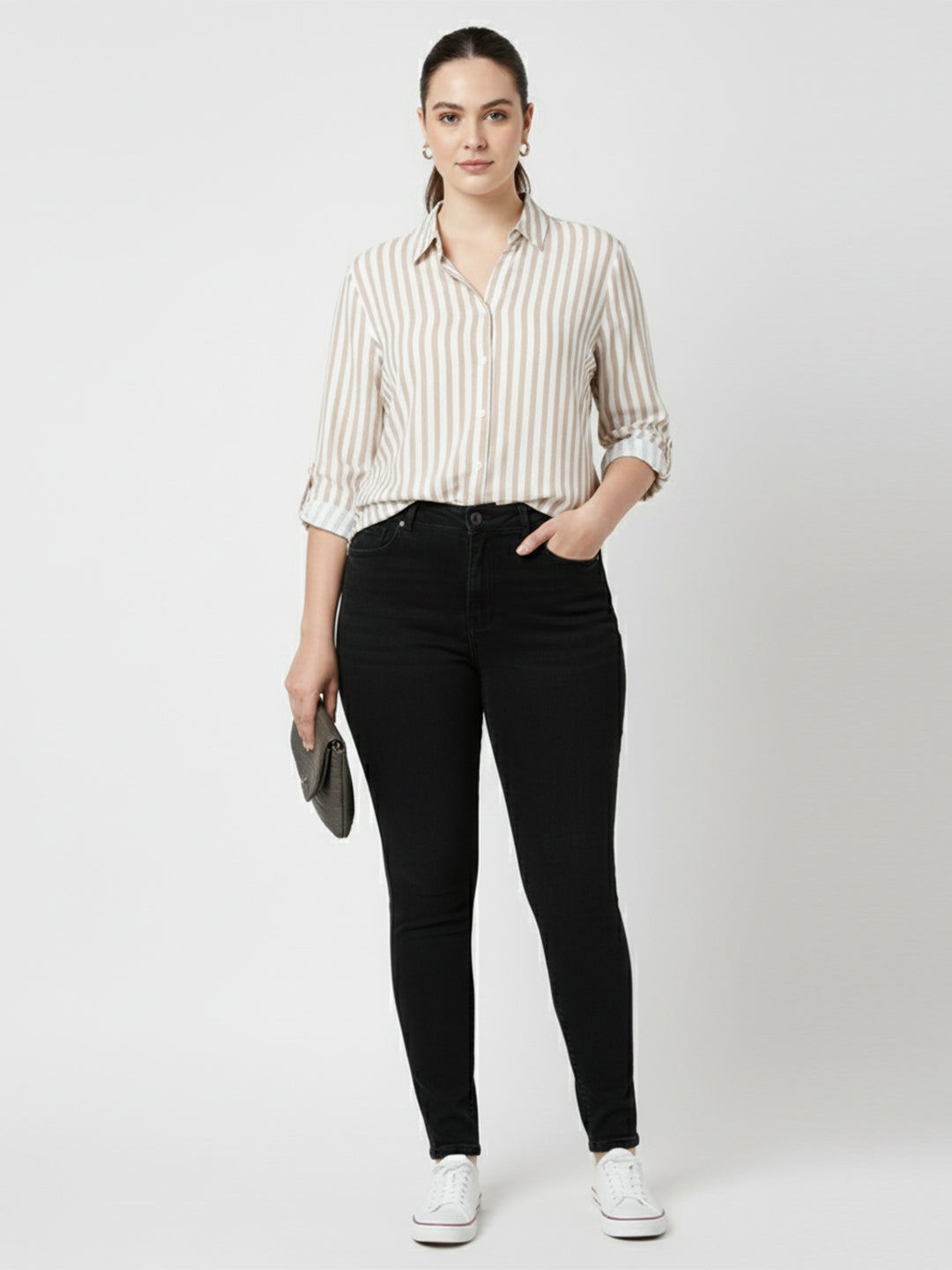 Women Carbon Black High-Rise Super Skinny Jeans