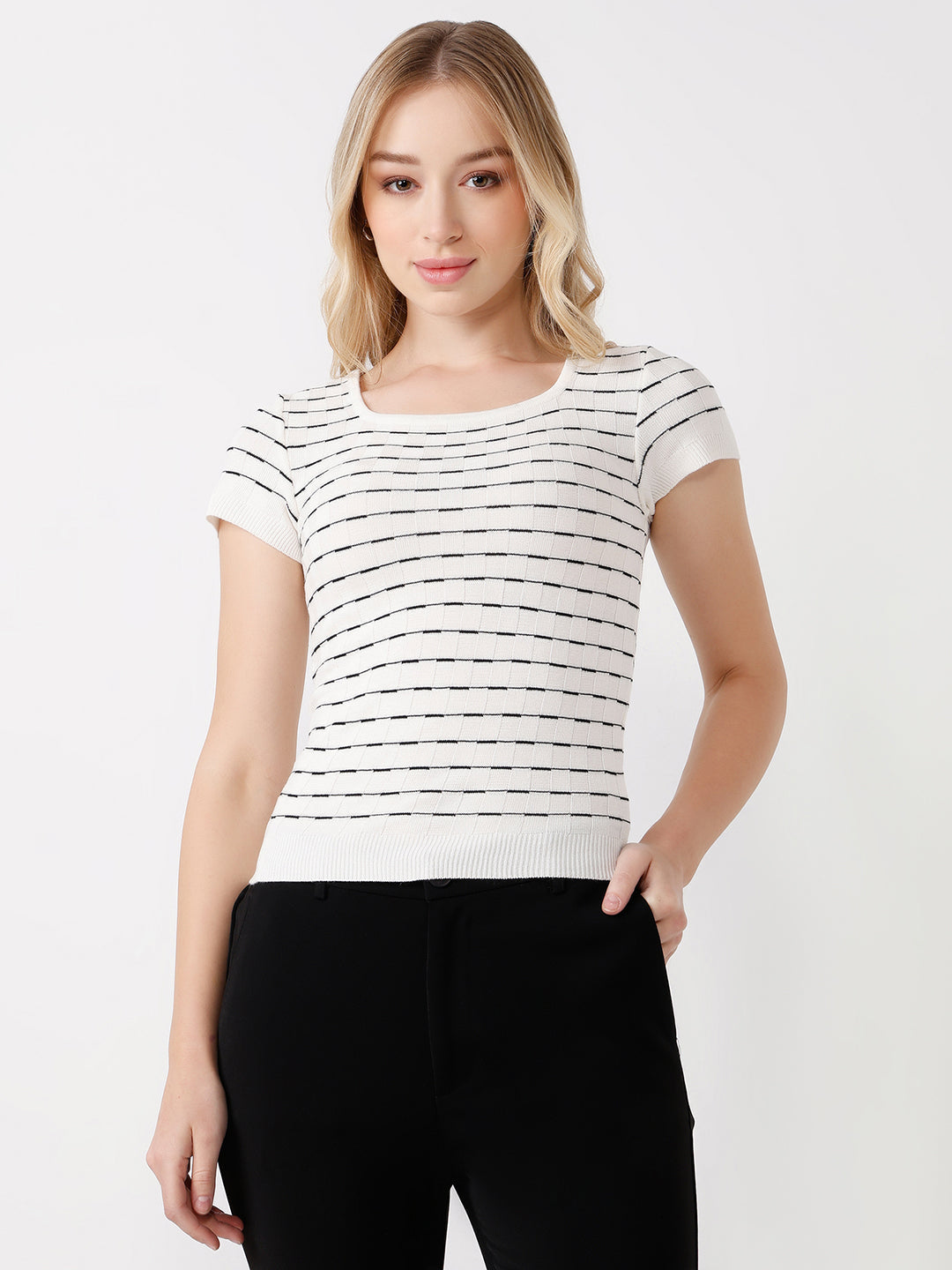 Women Slim Fit Flat Knit Top