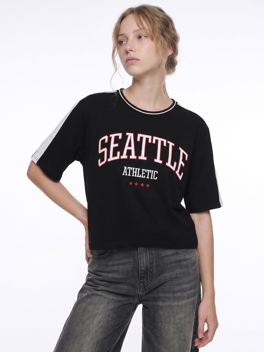 Black Graphic Crop Genz Tees