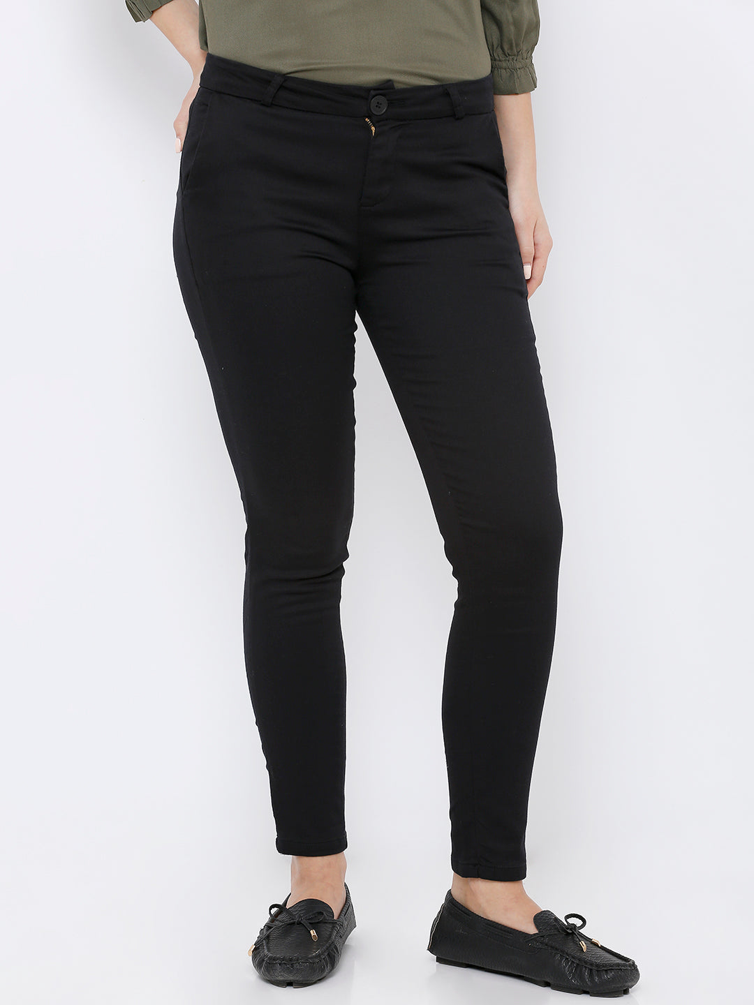 Women Black Mid-Rise Treggings