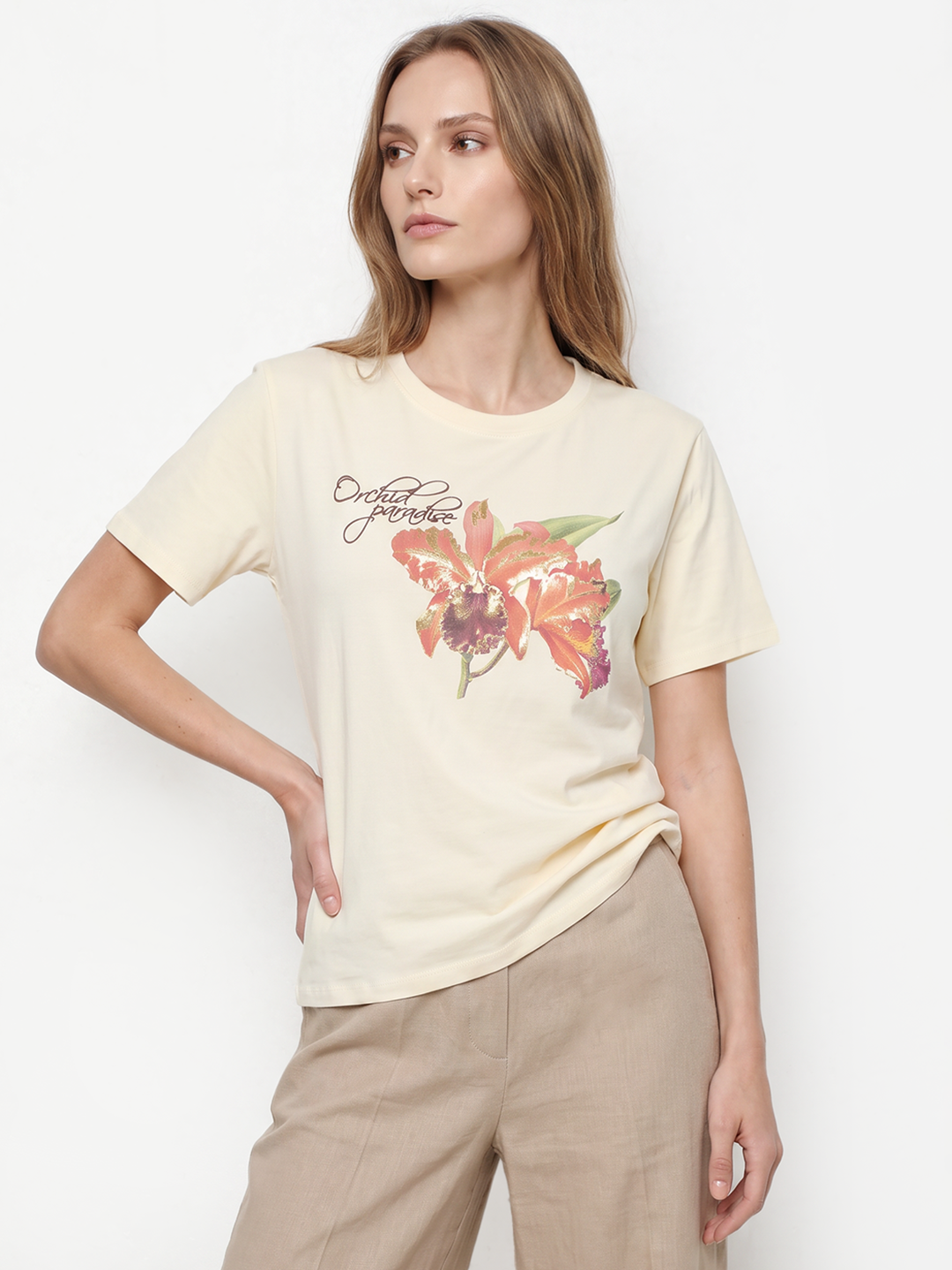 Women Ivory Graphic Tees