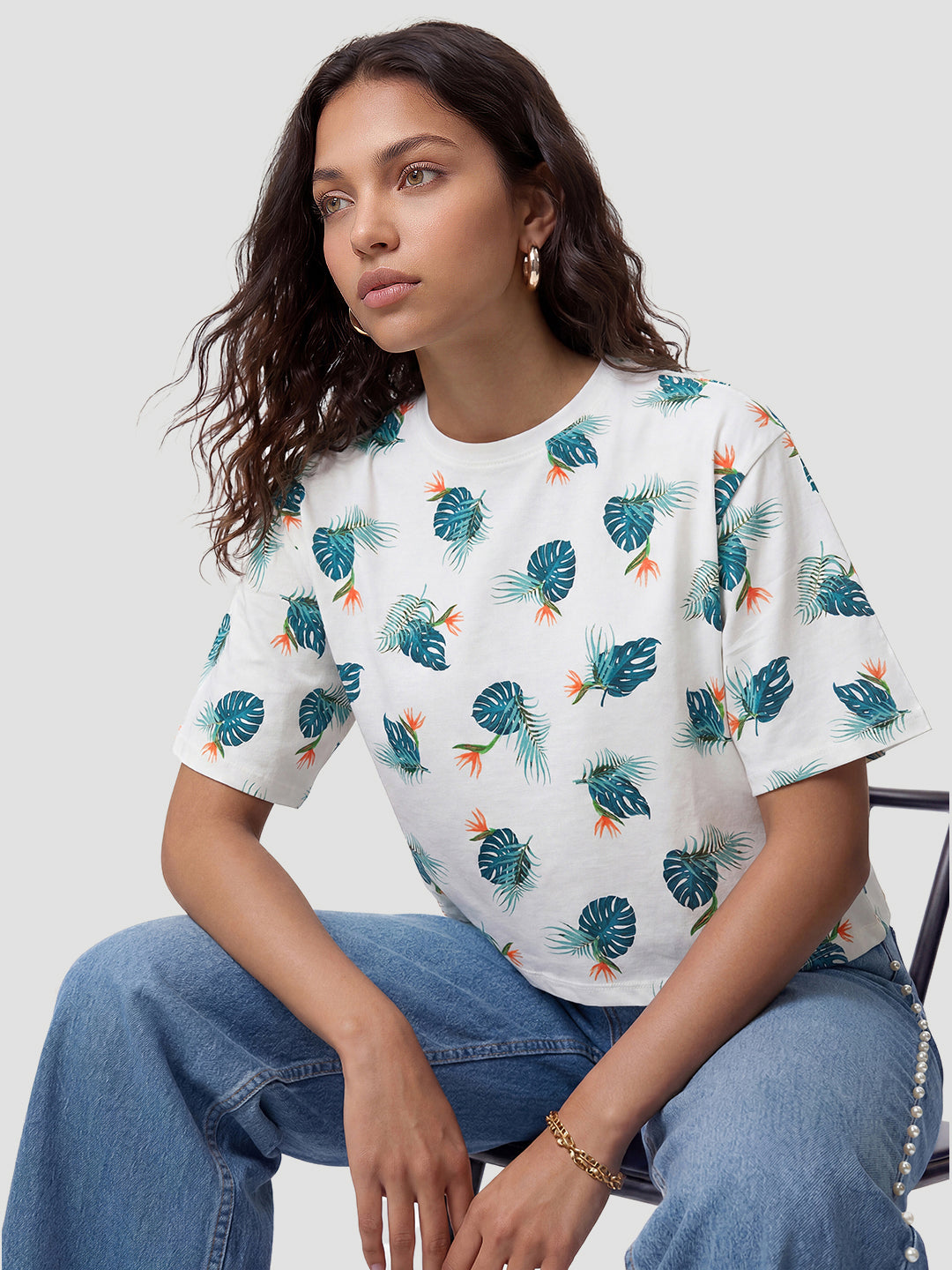Women Leaf Graphic Print Crop Tees