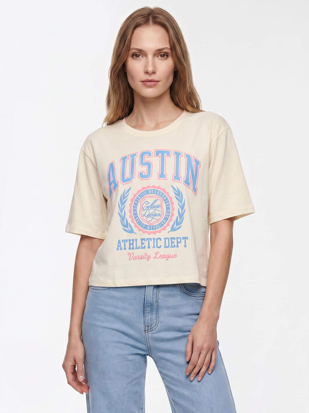 Women Ivory Graphic Crop Tees