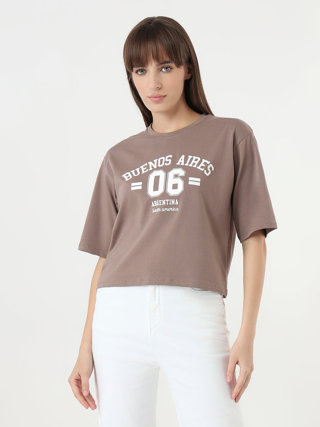 Women Oyster Graphic Crop Tees