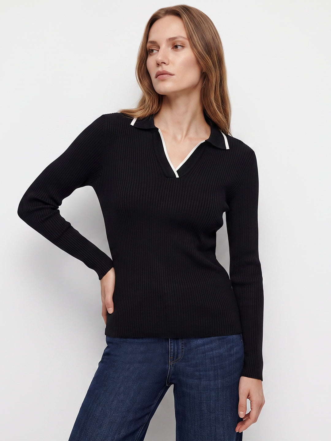 Women Black Flat Knit