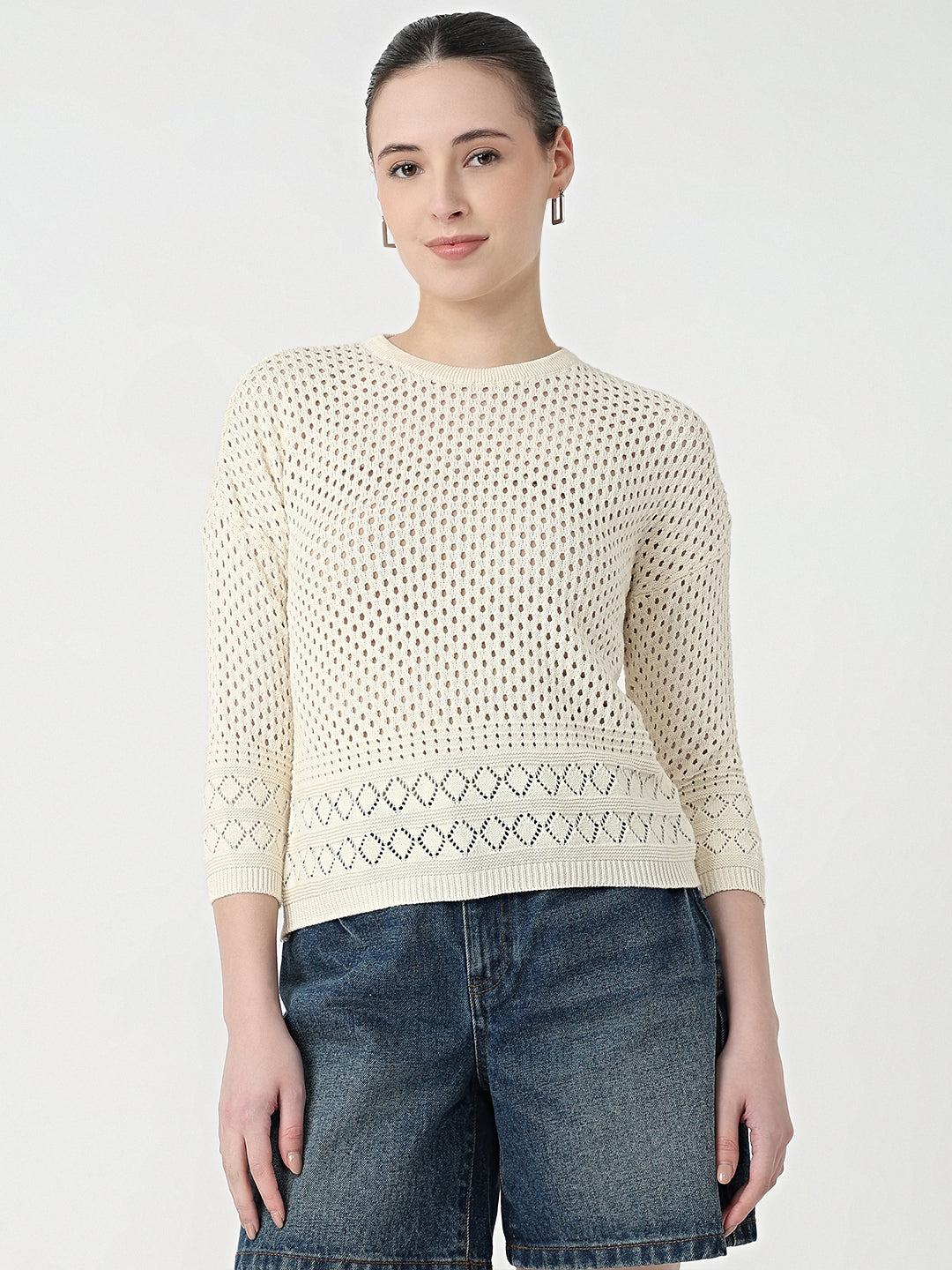 Women Ivory Slim Fit Flat Knit