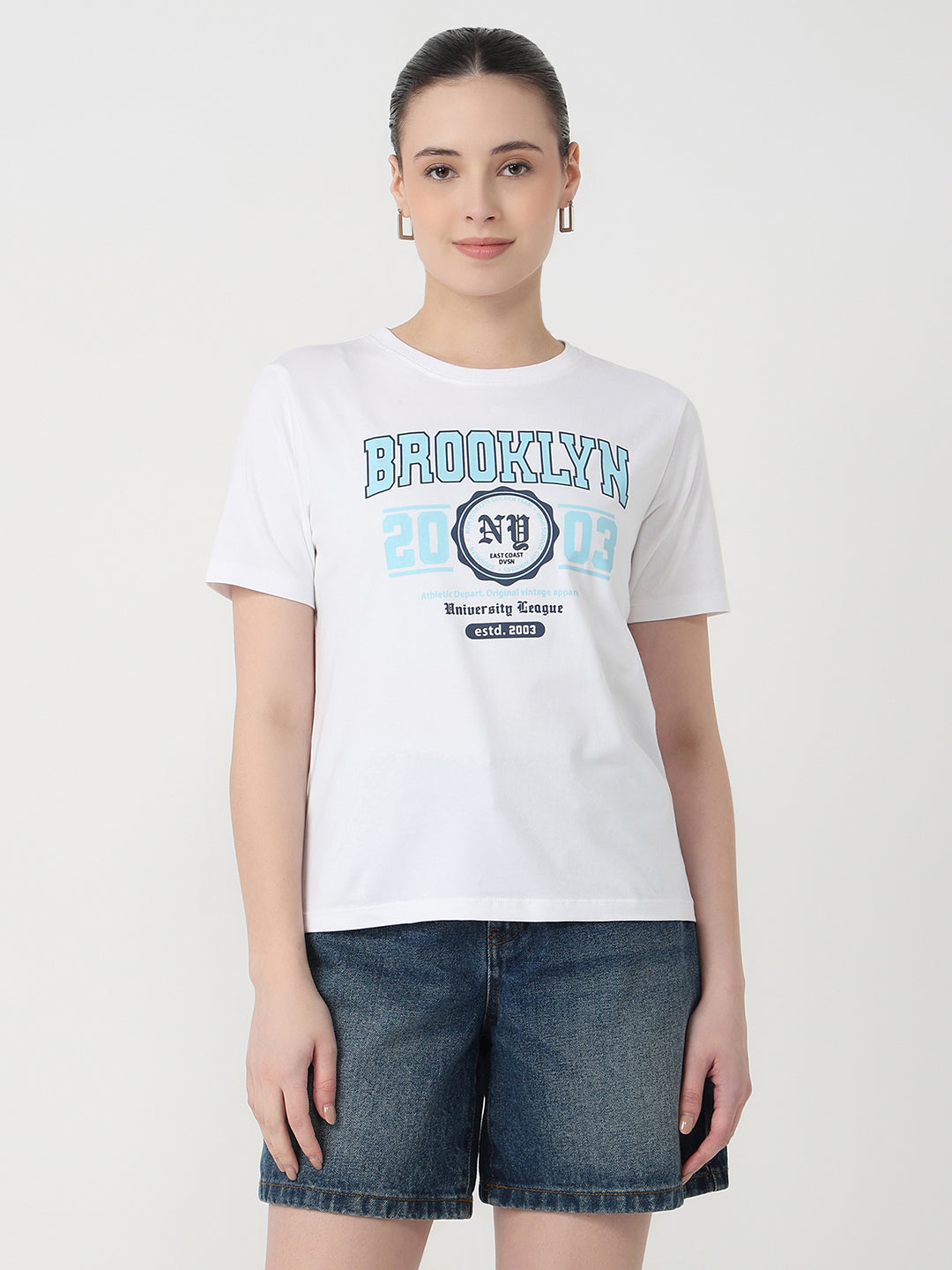 Women White Slim Fit Graphic T-Shirt