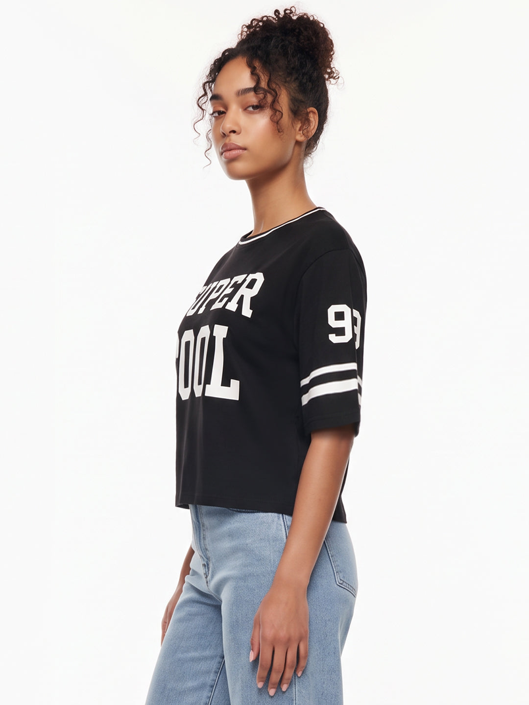 Black Graphic Crop Genz Tees