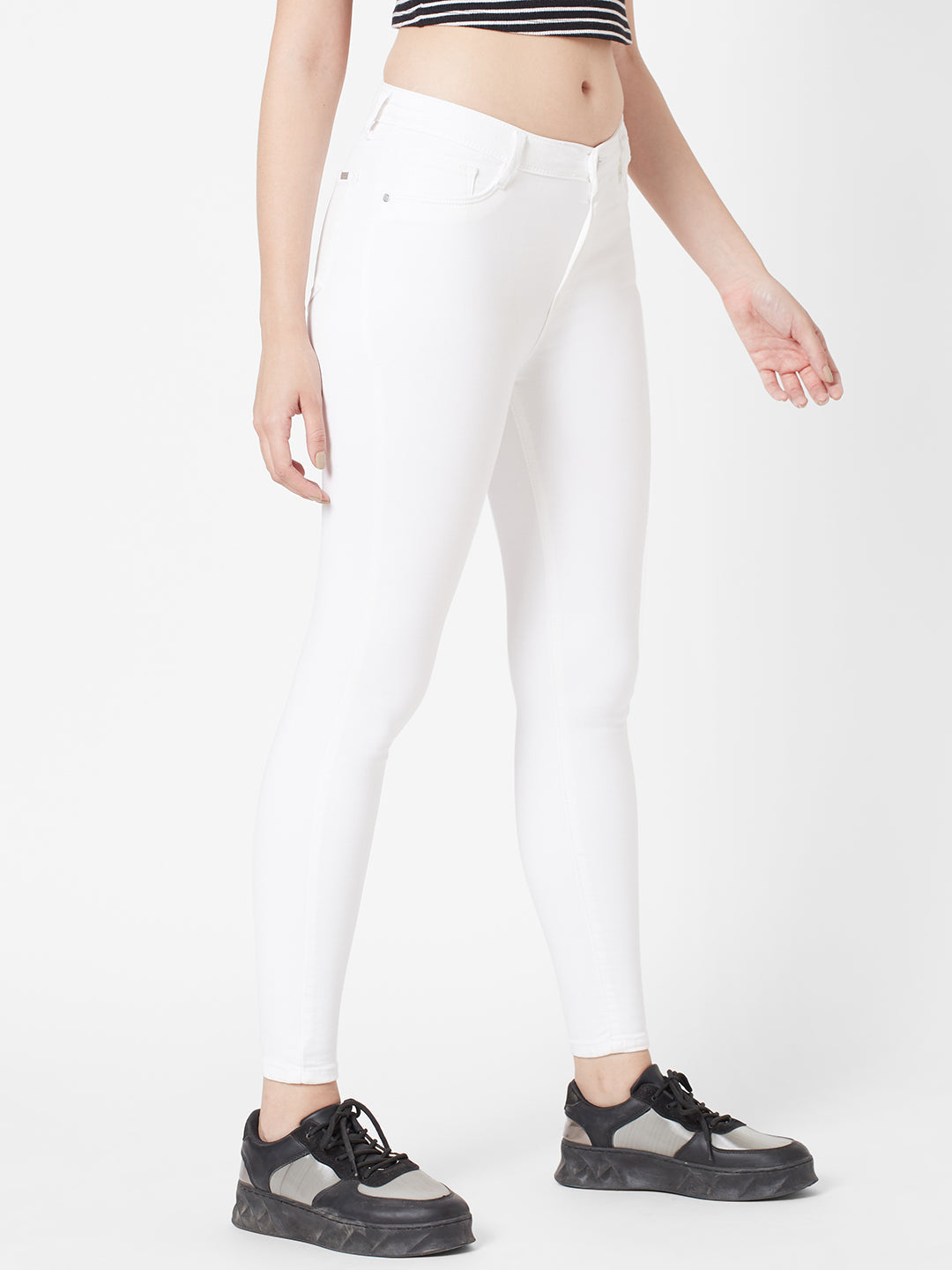 Women High-Rise Skinny Jeans