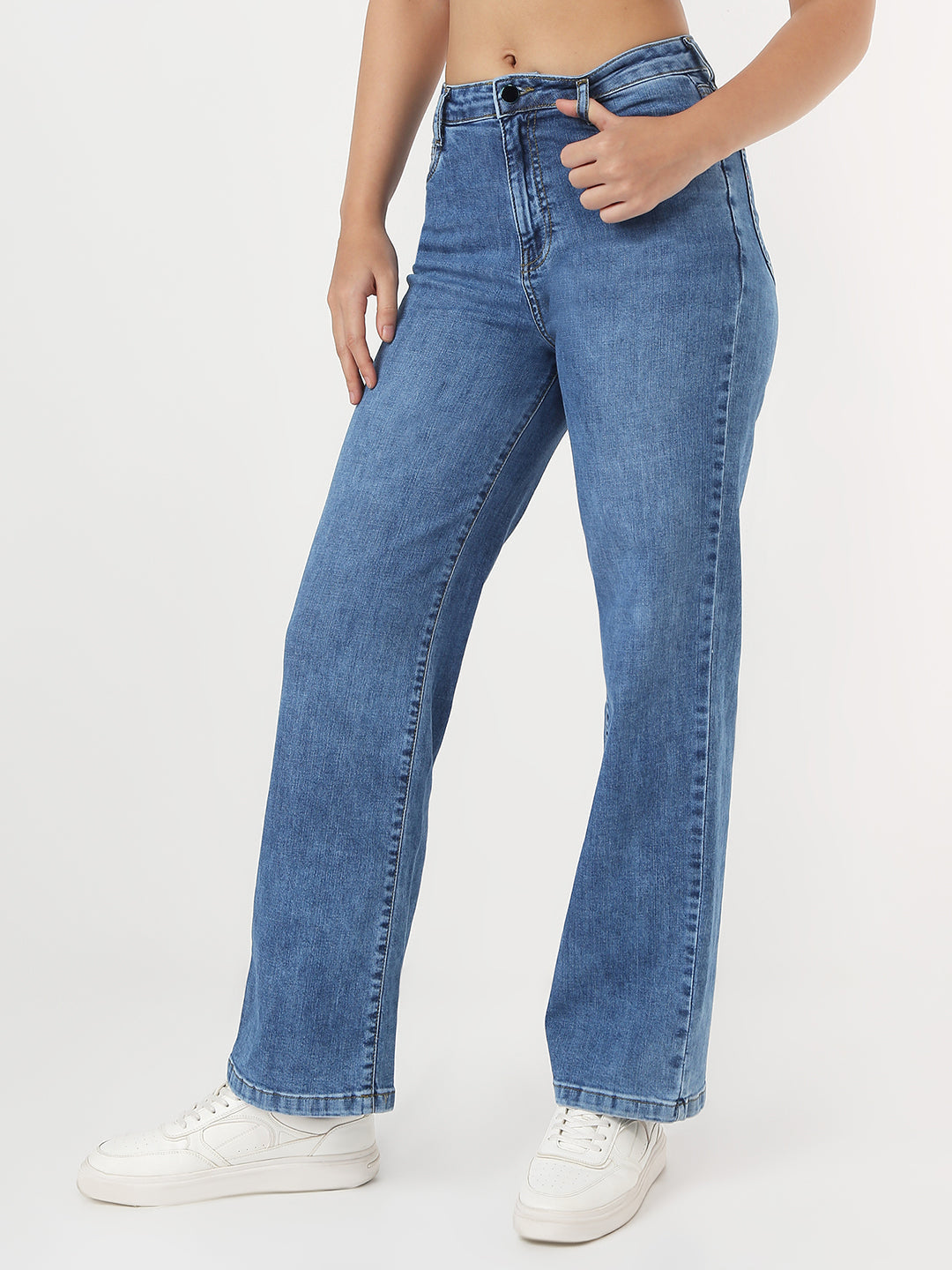 Women Medium Blue Straight Fit Jeans