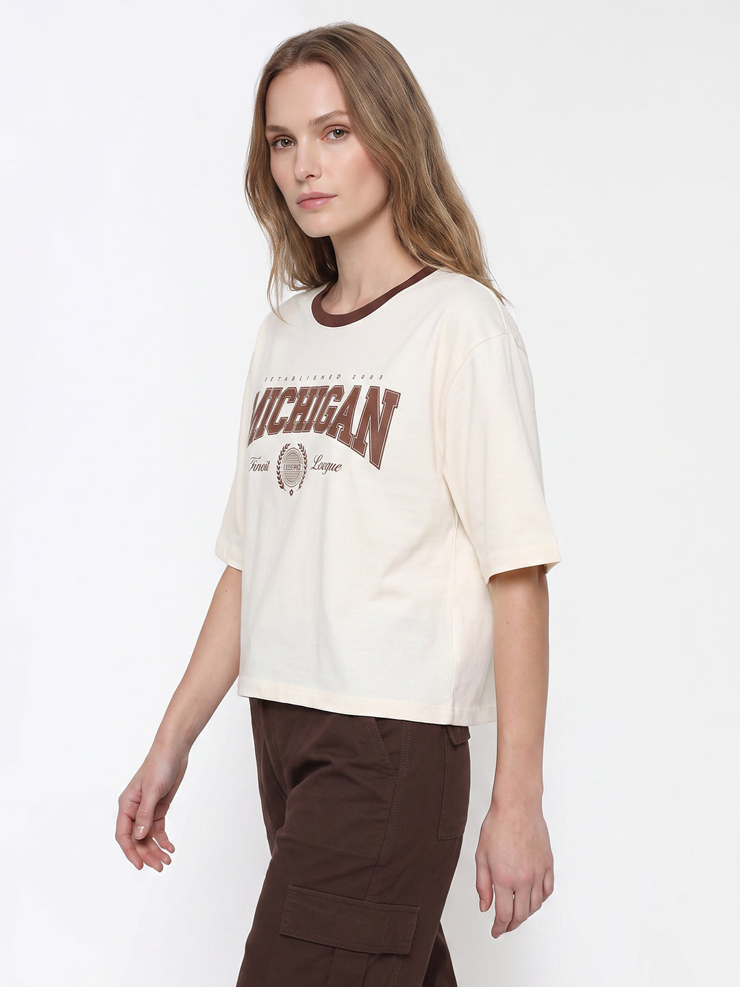 Women Ivory Graphic Crop Tees