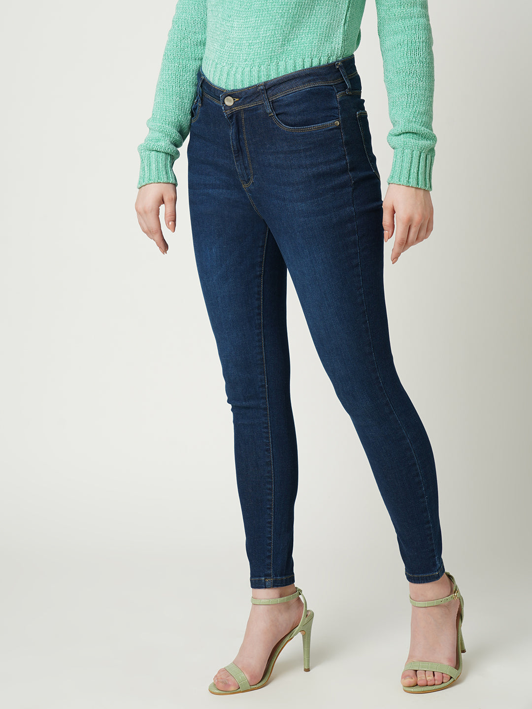 Women High-Rise Skinny Jeans