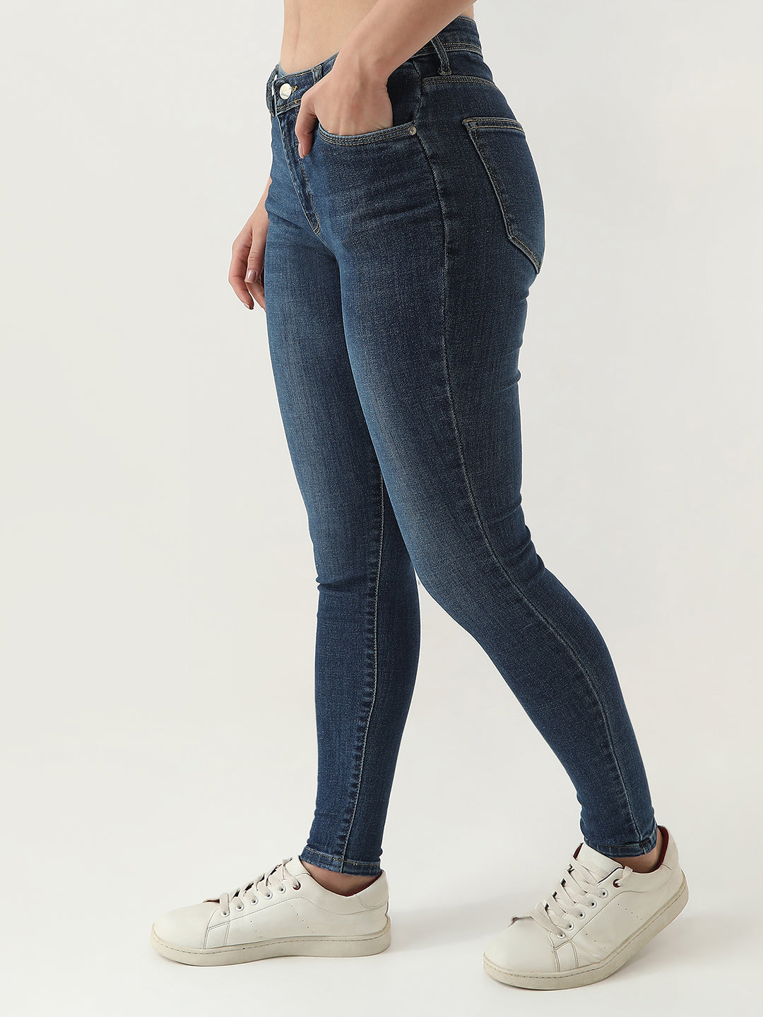 Women High-Rise Skinny Jeans