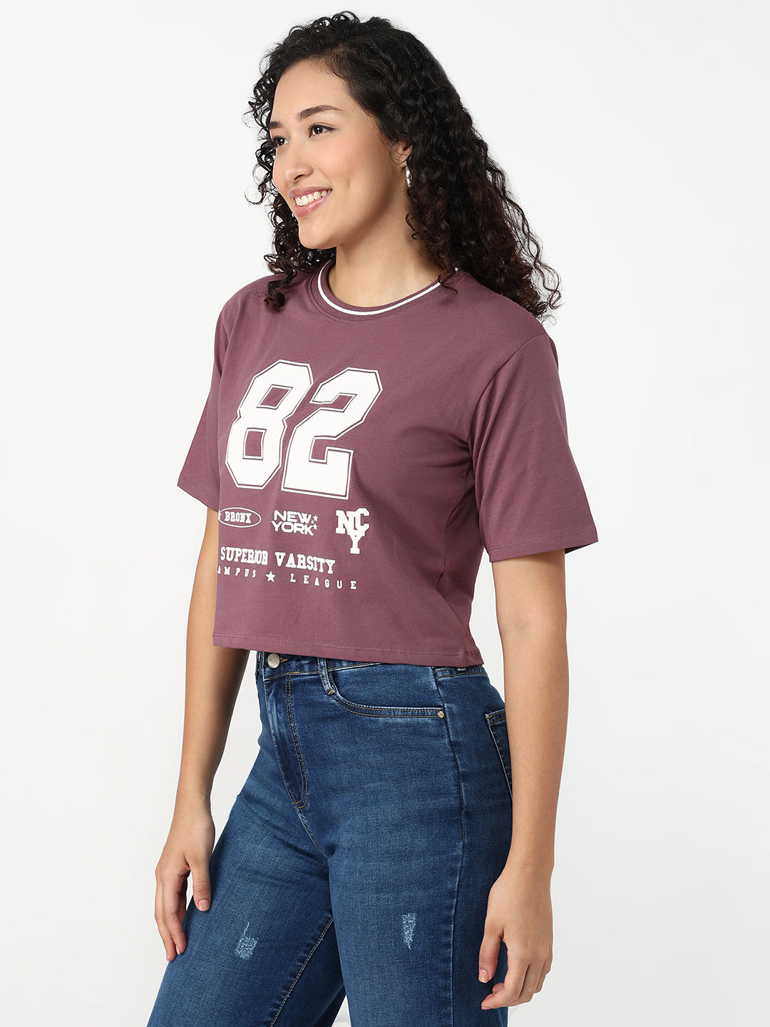 Women Mauve Slim Fit Graphic Crop T-Shirt