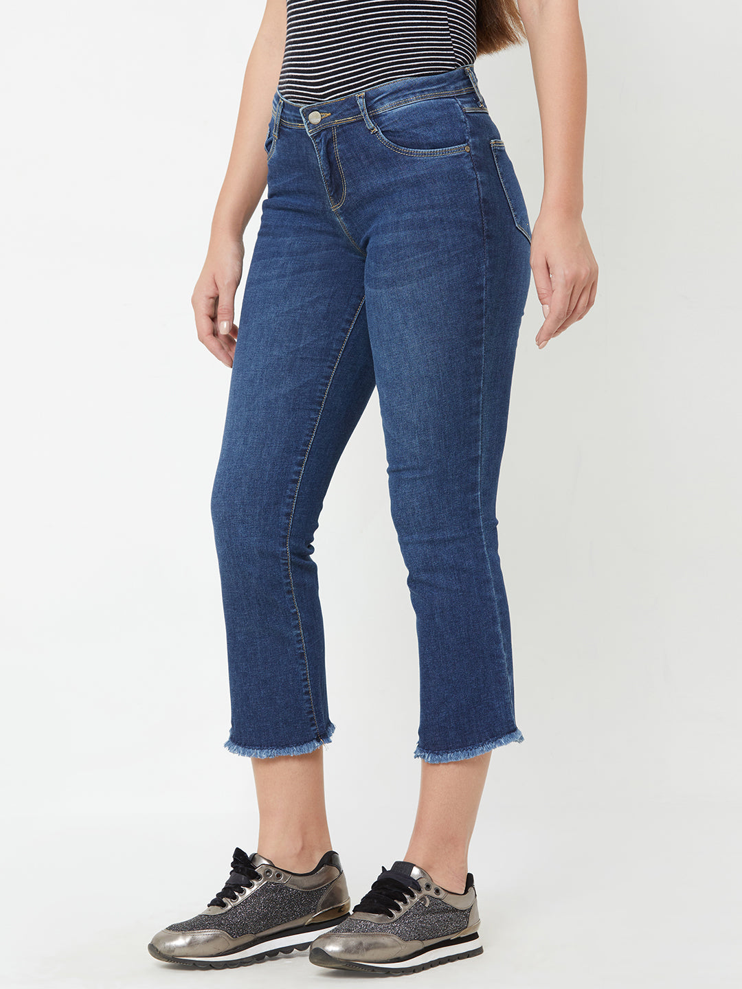 Women Blue Mid-Rise Crop Flare Jeans