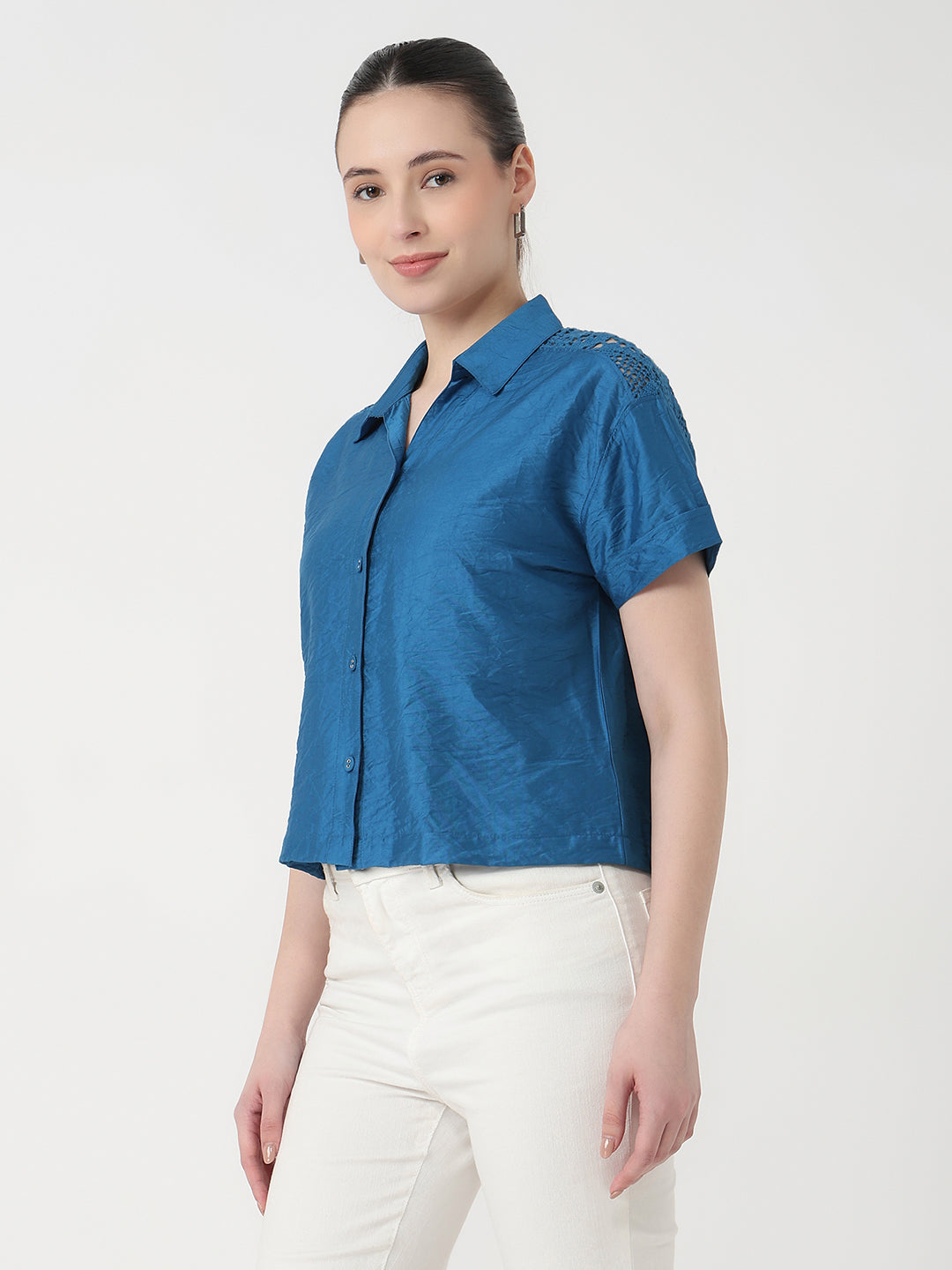Women Star Sapphire Slim Fit Crop Shirt