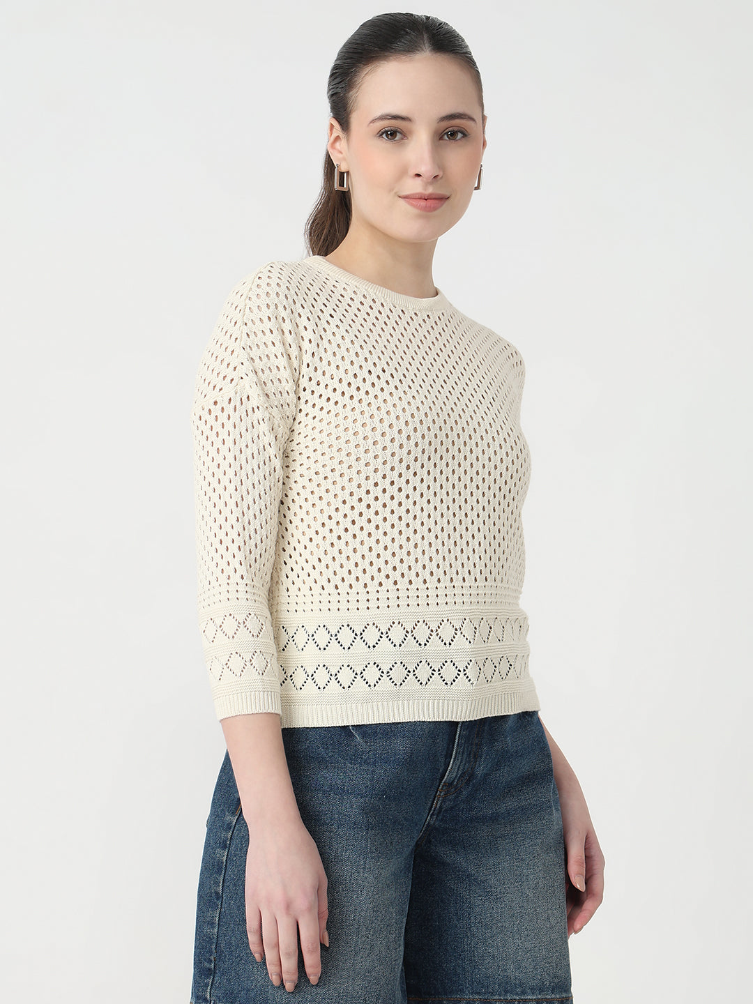 Women Ivory Slim Fit Flat Knit