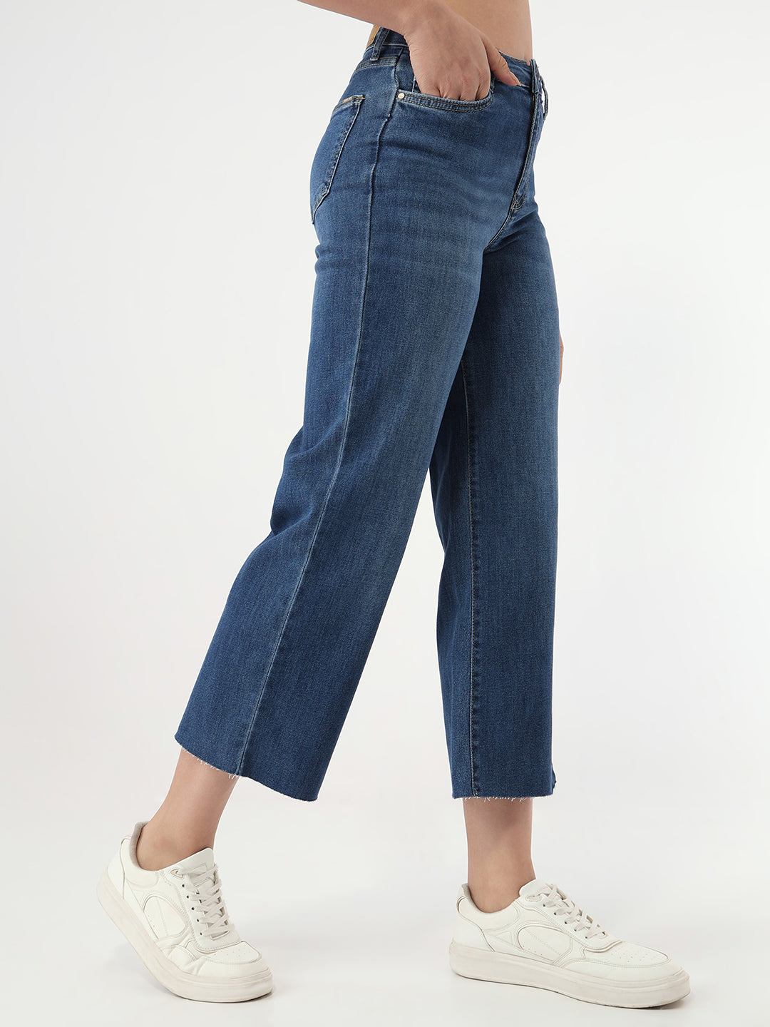 Women Blue High-Rise Crop Wide Leg Jeans