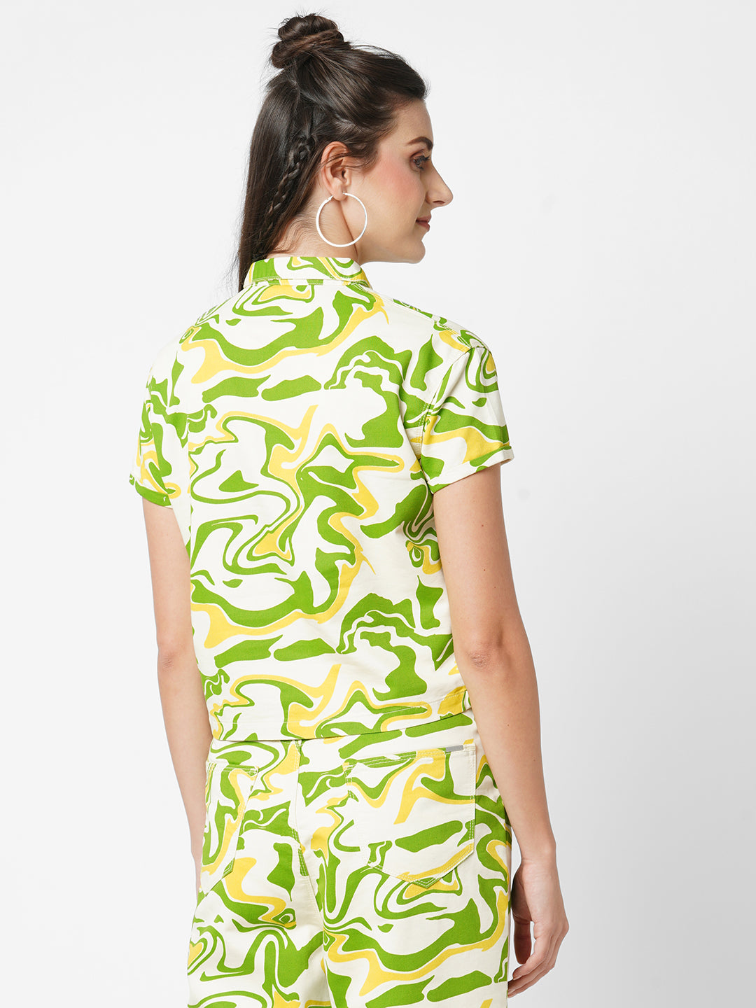 Women Jade Swirl Crop Shirt